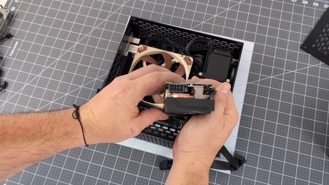 One Of The Most Powerful 5L Mini Gaming PCs You Can Build Right Now! смотреть онлайн