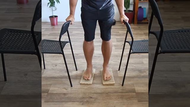 Как Встать На Гвозди? | Доска Садху Инструкция для новичка [ВИДЕО] смотреть онлайн