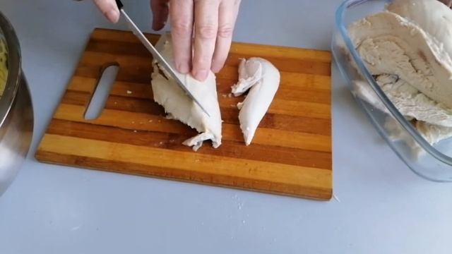 салат из капусты с курицей и сухариками смотреть онлайн