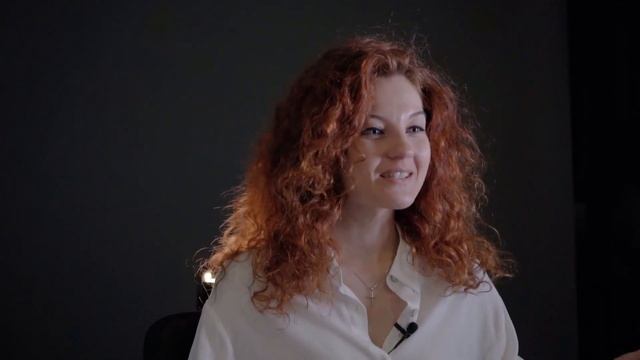 Истории Demetrius. Елена Марей. "Я не хотела стричь, я хотела быть бухгалтером". смотреть онлайн