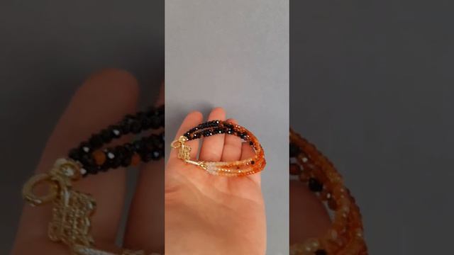 Браслет из Сердолика и чёрной Шпинели смотреть онлайн