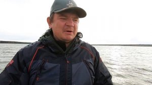 ЖЕСТОКАЯ Рыбалка с НОЧЕВКОЙ. Рыбалка на спиннинг осенью. Поролонка и мандула.