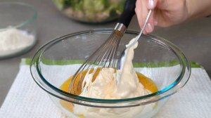 Заливной пирог с курицей и брокколи. Нежный снаружи, ещё нежнее внутри!