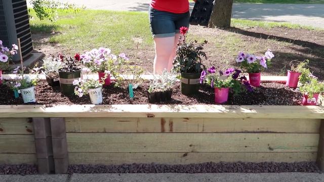 PLANTING A NEW GARDEN BED | Zone 6 Gardening | Rose Garden смотреть онлайн