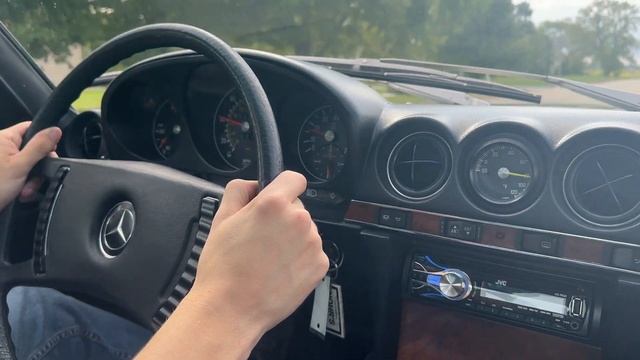 Mercedes 350SLC Road Test смотреть онлайн