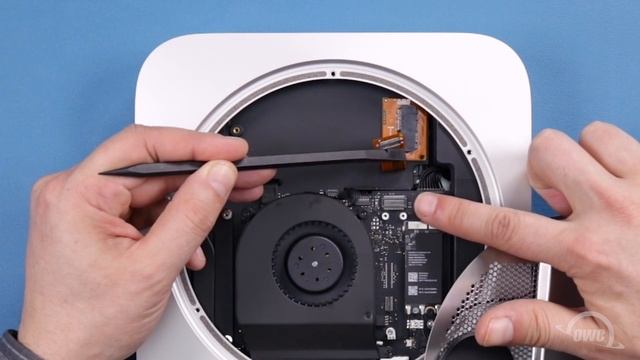 How to Upgrade/Replace the PCIe SSD in a 2014 Mac mini (Macmini7,1) смотреть онлайн