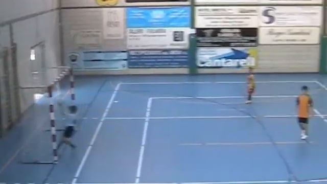 Borja Blazquez Futbol Sala Sant Andreu Infantil 18.avi смотреть онлайн