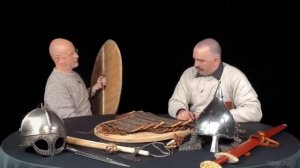 Клим Жуков - Про средневековые наручи, доспехи и щит