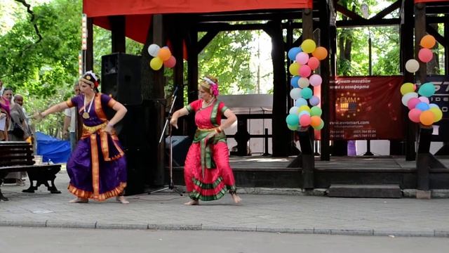 Ай Гири Нандини смотреть онлайн