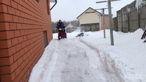 Как убрать сырой снег снегоуборщиком и чтоб выброс не забился снегом.