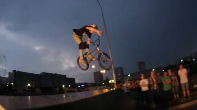 День молодежи 2012! Финал. Казань смотреть онлайн