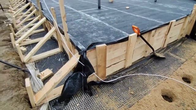 укрепление опалубки.распорки (Укосины) смотреть онлайн