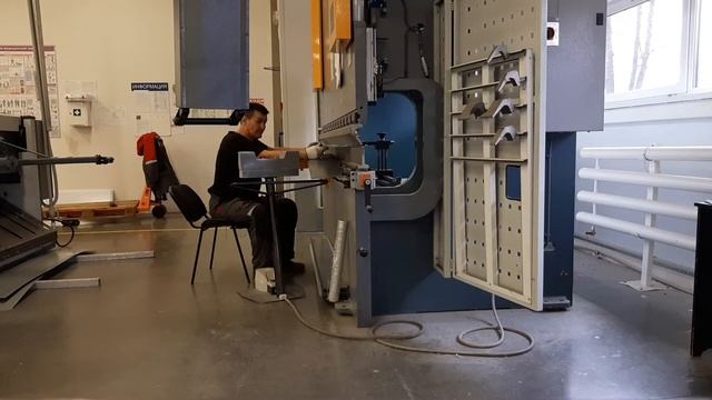 Делаю на дачу доски из оцинкованного металла. смотреть онлайн