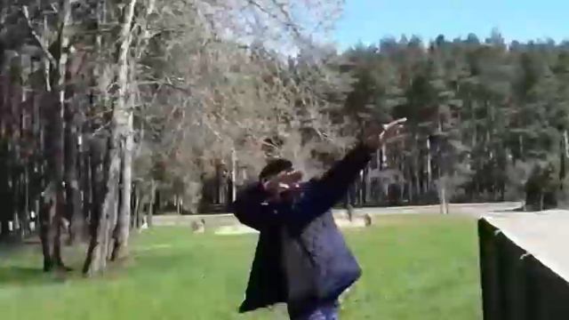 В мусорках растут деревья?/Неудачный Акробат/ смотреть онлайн