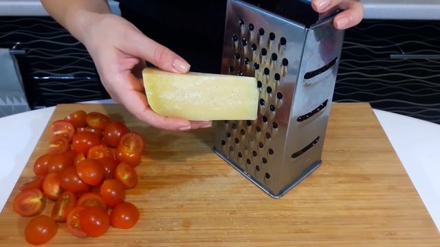 САЛАТ который Вас покорит! Очень Яркий Салат без Майонеза с Рукколой и Беконом на Праздничный Стол смотреть онлайн