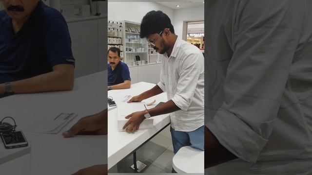 Buying New Macbook Air M2 #macbook #macbookairm2 #kerala смотреть онлайн