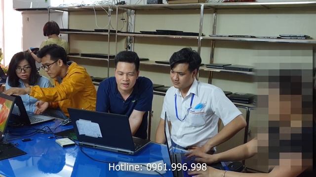 Anh Khoa Biên Hòa chốt Dell 7520 Xeon BH Del VN 6/2021 tuyệt đẹp Laptop Lê Sơn 0961996998 смотреть онлайн