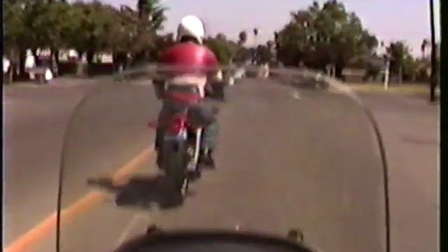 1983 Suzuki Katana 1100/Yamaha SRX 600 Patterson, California circa. 1988 смотреть онлайн
