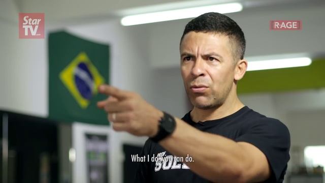 Unbeatable: Learning capoeira in Malaysia смотреть онлайн
