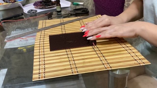 Квадратная свеча из вощины. смотреть онлайн