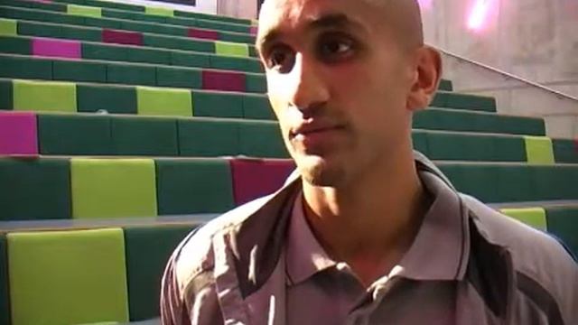 QPR - Show Racism The Red Card Event.w. Damien Delaney & Zeshan Rehman смотреть онлайн