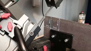 Купил самую дешёвую ленточную пилу по металлу. Не ошибся ли?