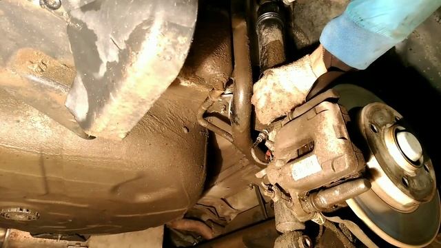 Замена задних амортизаторов Citroen C4 Стук задней подвески. смотреть онлайн