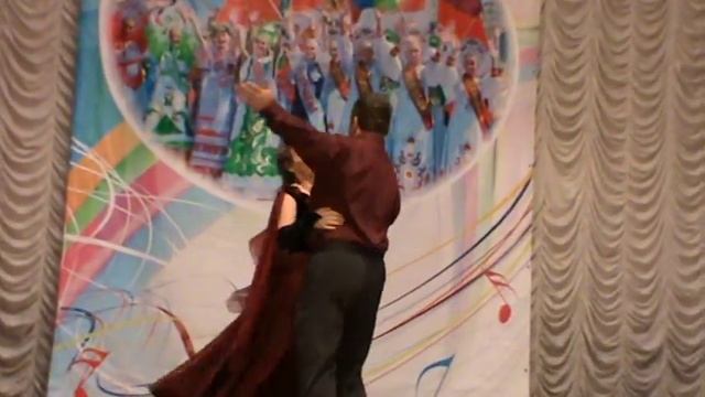 "Русский вальс" исп.Галина и Сергей ШКУРИНЫ смотреть онлайн