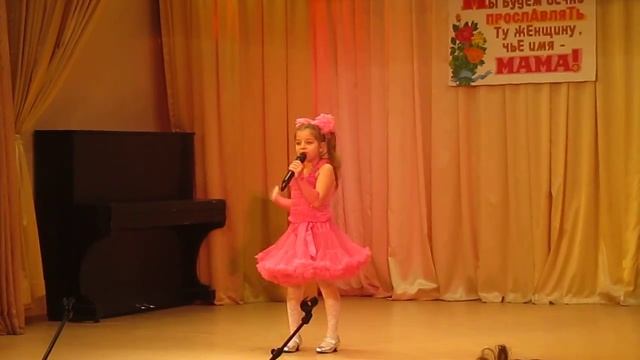 Далеко от мамы, Милана Заволокина, 6 лет. г. Москва смотреть онлайн