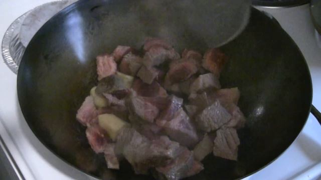 Famous Chinese Beef Brisket In Hong Kong 焖牛腩 (Chinese Beef Brisket With Daikon Recipe) смотреть онлайн