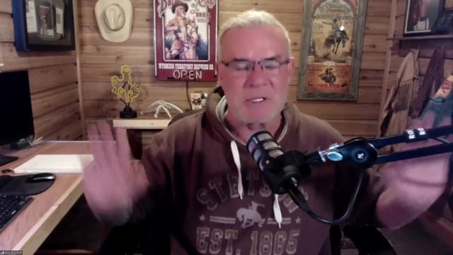 "It Makes Me CRINGE!" | Eric Bischoff Reveals WHY the WCW Logo Was Changed in 1999 смотреть онлайн