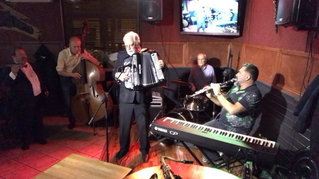 Gimer, Oscarsson, Hanski, Ekman&Valkamo: «Pennies from Heaven» by Arthur Johnston/Johnny Burke. смотреть онлайн