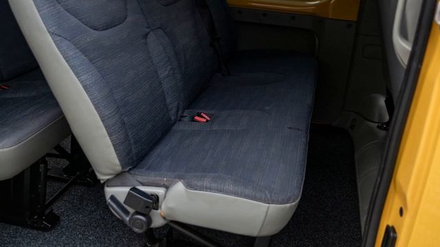 Renault Trafic (9 os.) 2009r 2.0 DCI 115 KM смотреть онлайн