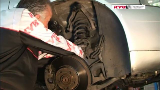 Audi A4 (8D) - Ammortizzatore Anteriore Kyb смотреть онлайн