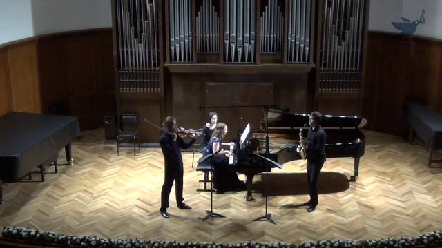 Vitaly Vatulya, Artiom Shishkov, Maria Nemtsova - Mark Eychenne. Cantilene Et Danse смотреть онлайн