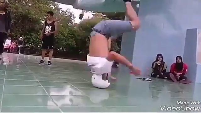 Sobray Funkynaughty - Breakdance aceh Trailer 2019 смотреть онлайн