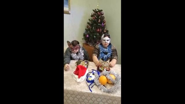 Песня *В лесу родилась Ёлочка* смотреть онлайн