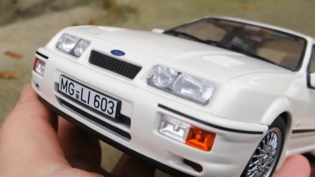 Ford Sierra RS Cosworth (1986) Norev 1:18 смотреть онлайн