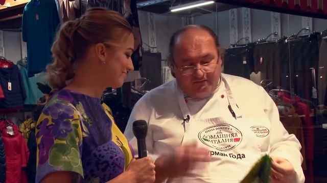 Как готовится гуляш с квашеной капустой и кабачками? Рассказывает шеф-повар смотреть онлайн