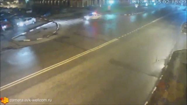 Погоня, г. Дзержинский на п-ке улиц Ленина и Поклонной, 05.11.2013 смотреть онлайн