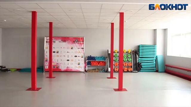 "Jumbo GYM" - фитнес - клуб не для селфи в зеркале смотреть онлайн