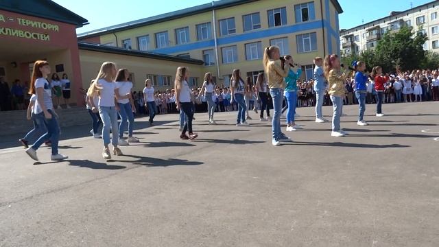 Эльдорадо Дружковка "Выступление на последнем звонке Школа №17" смотреть онлайн