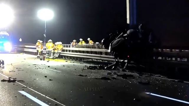 Audi RS6 Crash on Autobahn 300km/h Crash смотреть онлайн