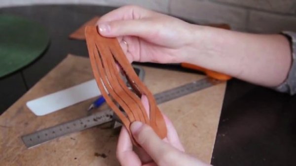 Сделать браслет из кожи своими руками