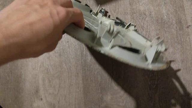 два колпака,медь немного,сигнал для руля и от хёндая от мотора. смотреть онлайн