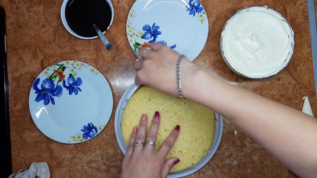 Торт ванильный бисквит с бананом и крем Чизом.Банановый торт с кремом из плавленых сырков. смотреть онлайн