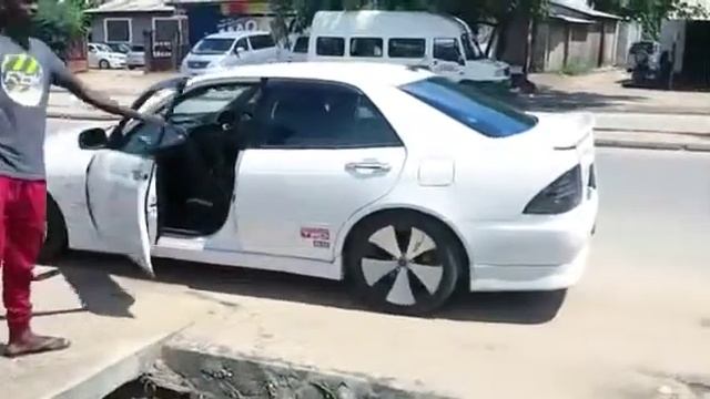 Toyota Altezza смотреть онлайн