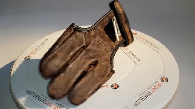 Обзор напалечника Buck Trail с усиленными пальцами смотреть онлайн