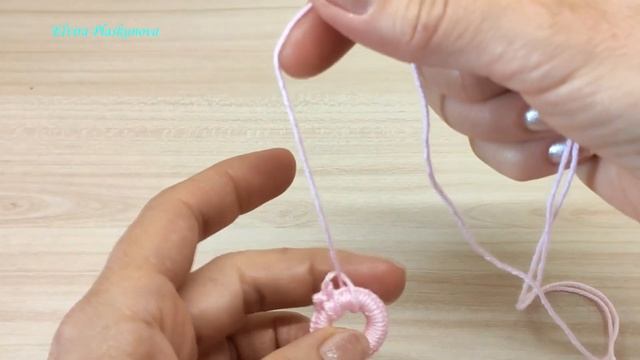 ПУГОВИЦА ИЛИ ЭЛЕМЕНТ ДЕКОРА ДЛЯ ВЯЗАНЫХ ВЕЩЕЙ. смотреть онлайн