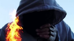 кокойто чел в капюшоне:)